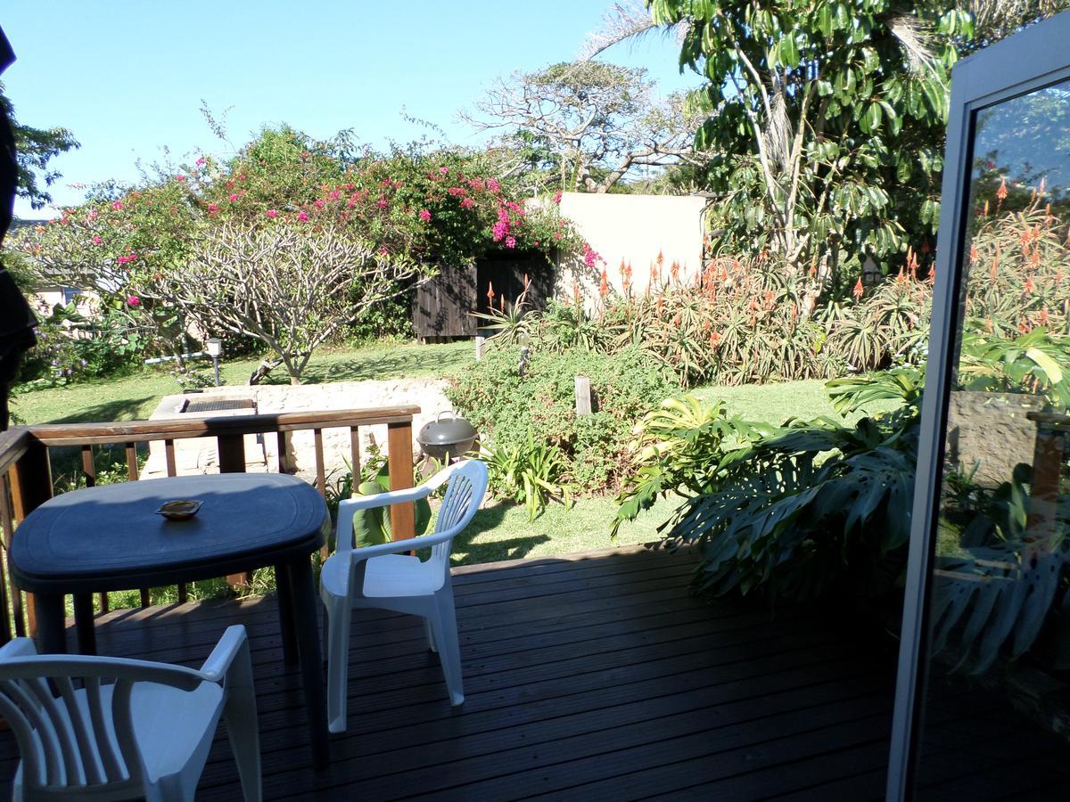 Geckos B&B And Self-Catering Coffee Bay Esterno foto